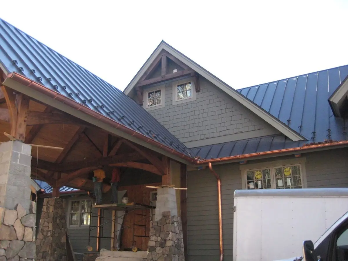 Craftsman Roofing team delivering quality roofing work in Lakeview Terrace